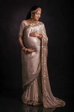 AR Studio Maternity photo shoot